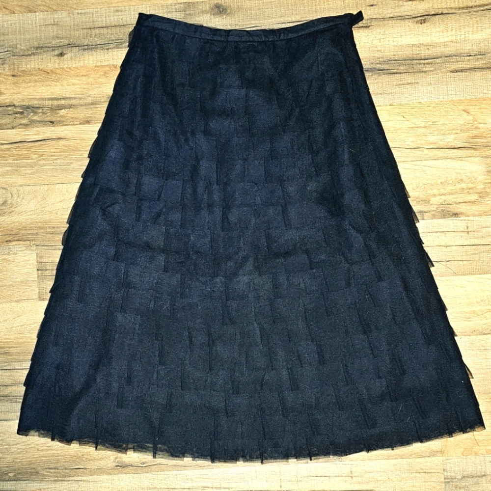 Jackie Jon Womans Black Ruffle Skirt Size 8
